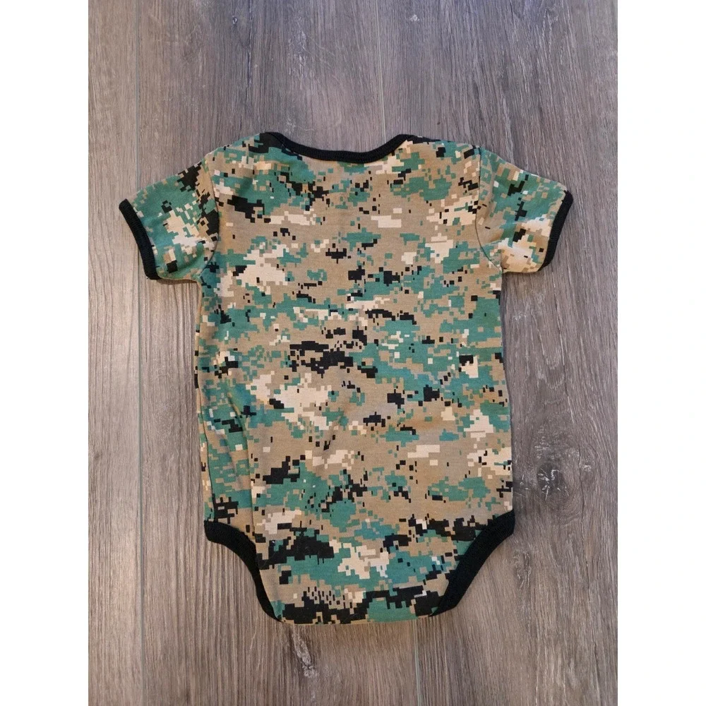 NWOT Marines Camo Infant Size 9-12 months 100% Cotton‎ Bodysuit